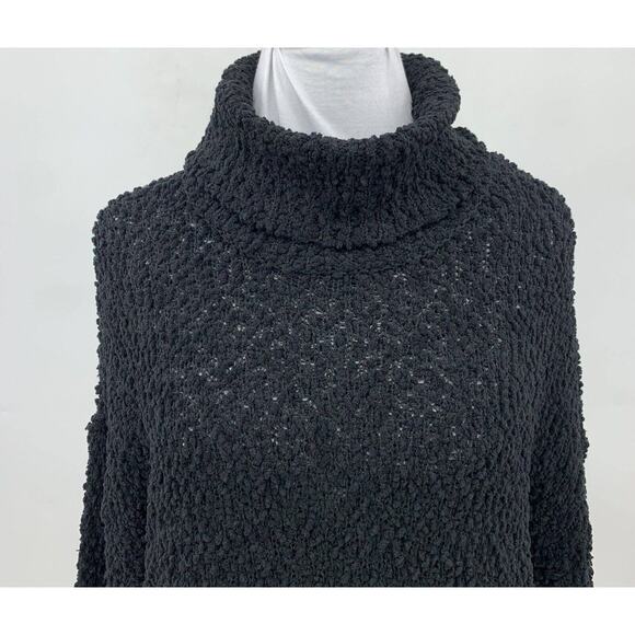 Bobeau Women's Popcorn Turtleneck Sweater Medium Black NWT Bubble Plush High Low - Picture 3 of 6